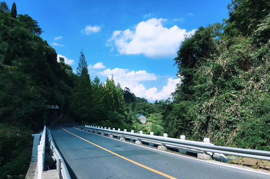 Wudangshan Tianle Hotel Shiyan  Exterior foto